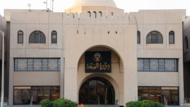 الكويت.. تسمم كحولي يودي بحياة 13 شخصًا ويصيب 21 آخرين بالعمى