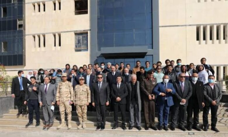 وزير التعليم العالي يقود اجتماع