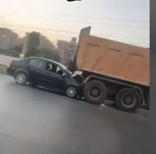 تفاصيل حادث مطاردة فتاة على طريق الواحات